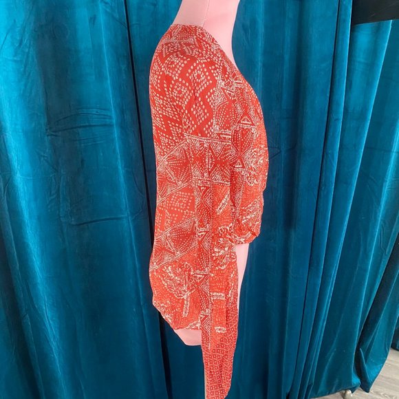 BCBGMaxAzria Nickelette Batik-Printed Top Red - Picture 4 of 6